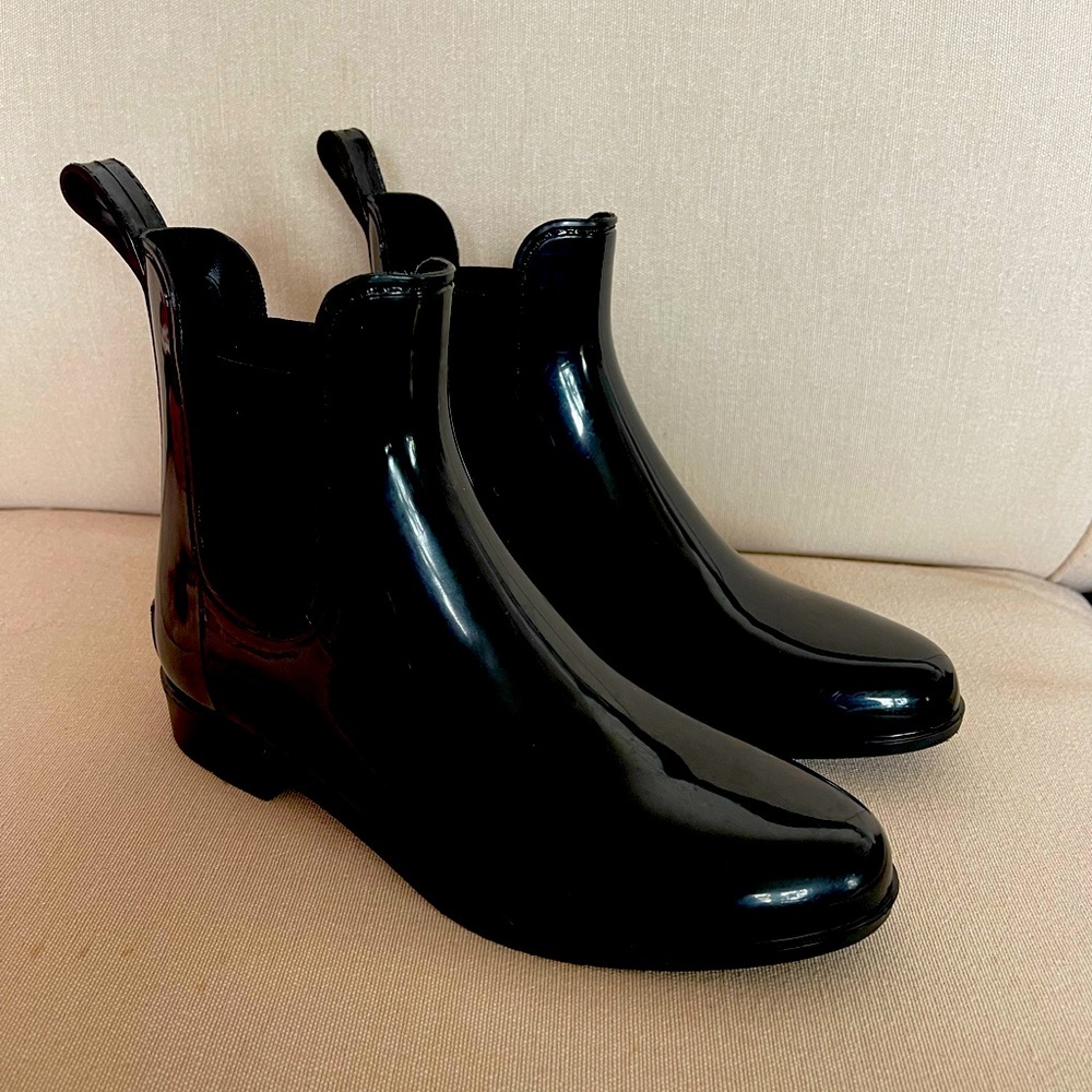 Storm by Cougar Chelsea Ankle Boots Size 7